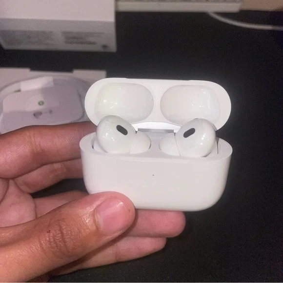 Apple AirPods Pro with White Finish